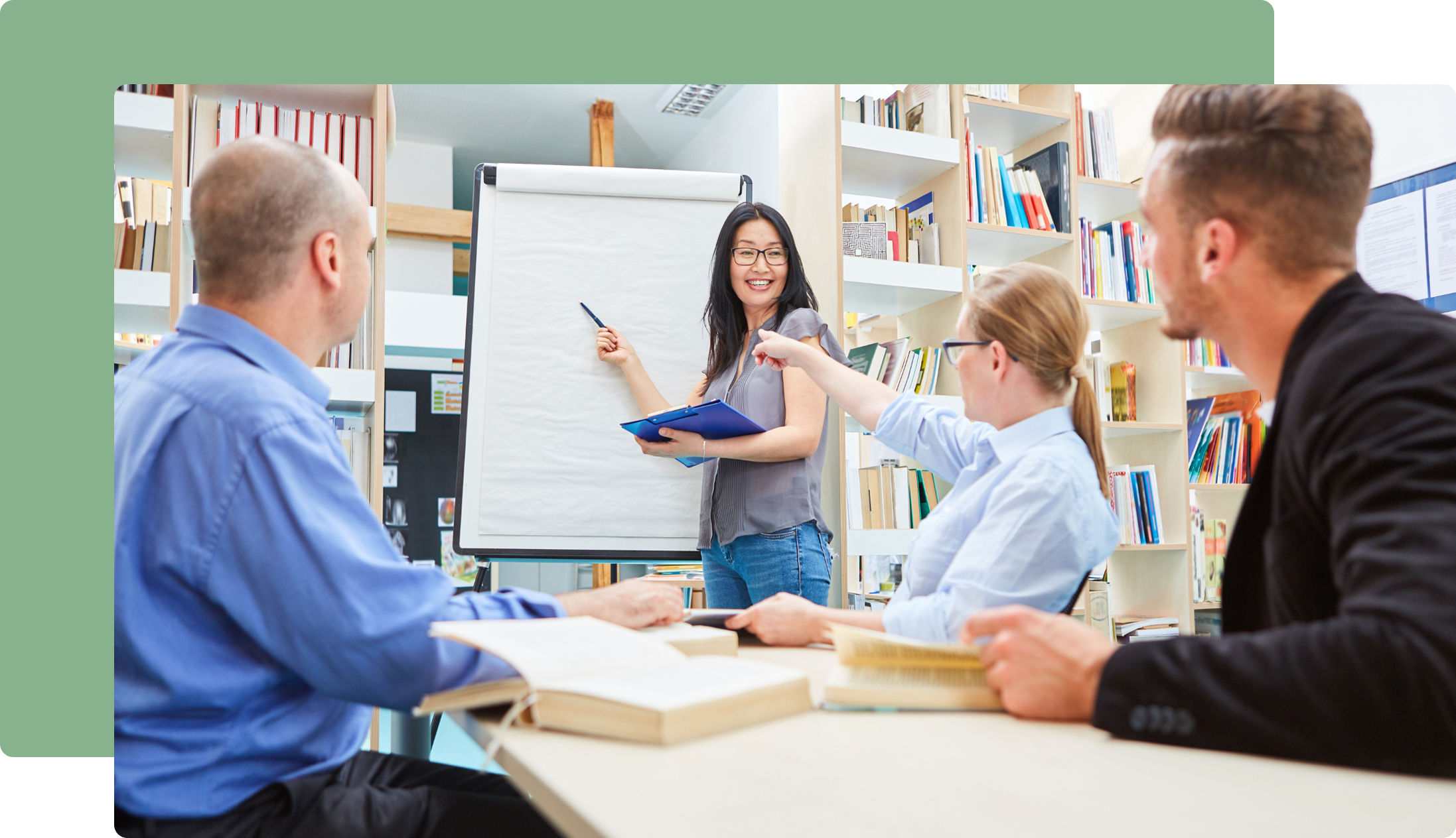 suporte jurídico, técnico e estratégico para transformar o seguro em uma ferramenta acessível, compreensível e eficaz para quem atua no ramo securitário — da venda à execução do contrato.